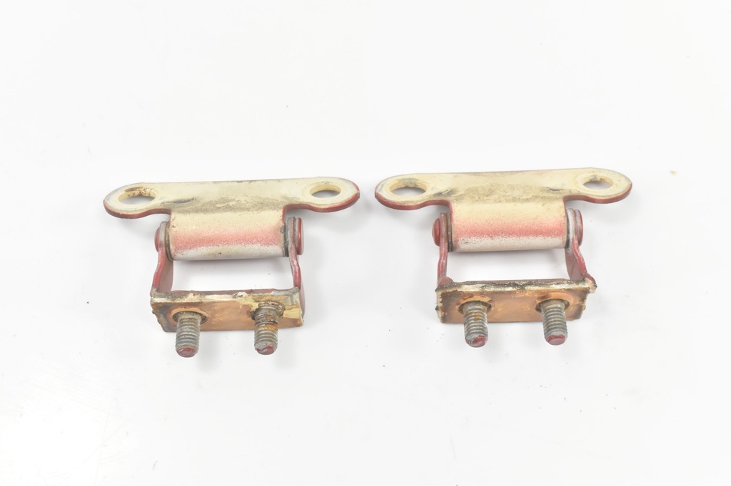 фото №1, Петли крышки багажника комплект 6881047010 toyota prius iii