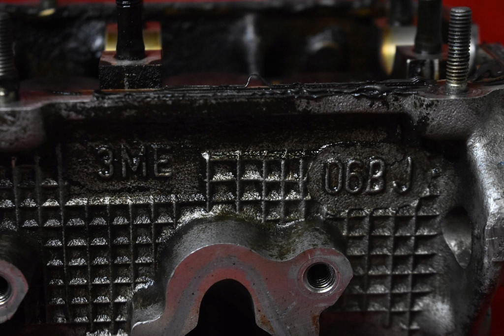 фото №16, Головка двигателя 06b103373j vw bora 1.6 8v 98-05