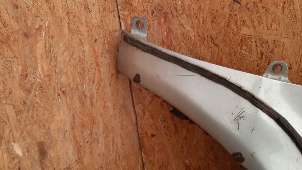 Купити Крила правий перед mercedes ml w163 рестайлінг  2003 zdrowy