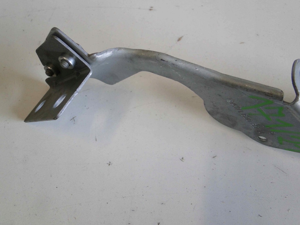 фото №4, Mercedes slk r171 171 кронштейн лампы панель фары правый