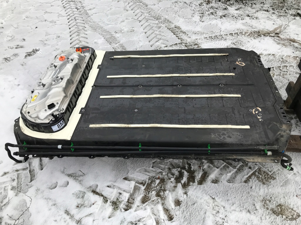 фото №1, Tesla 3 lift акумулятор акумулятор 78.4 kwh 400vdc 1700012-00-b long range awd