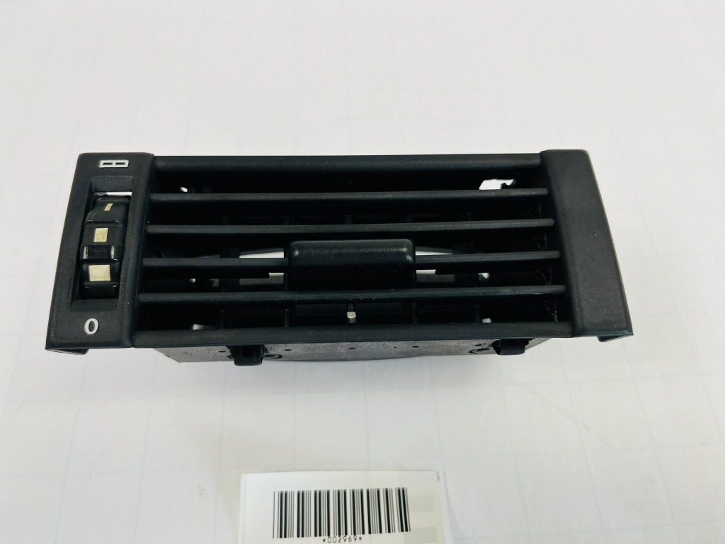 фото №8, Решётка обдув правая пассажира w панель приборная консоль mercedes w124