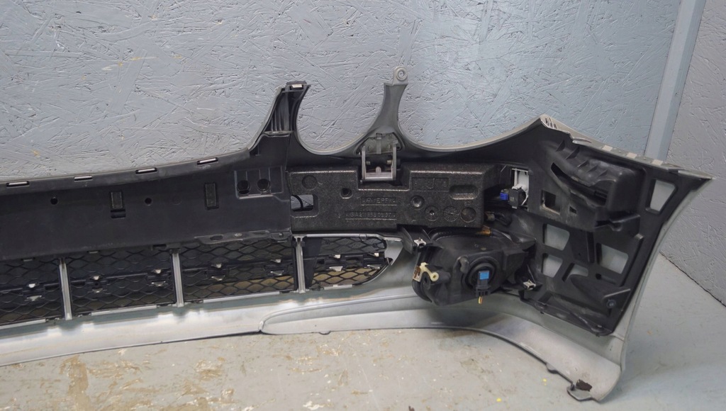 фото №16, Mercedes w211 avantgarde бампер перед омивачі pdc z2349