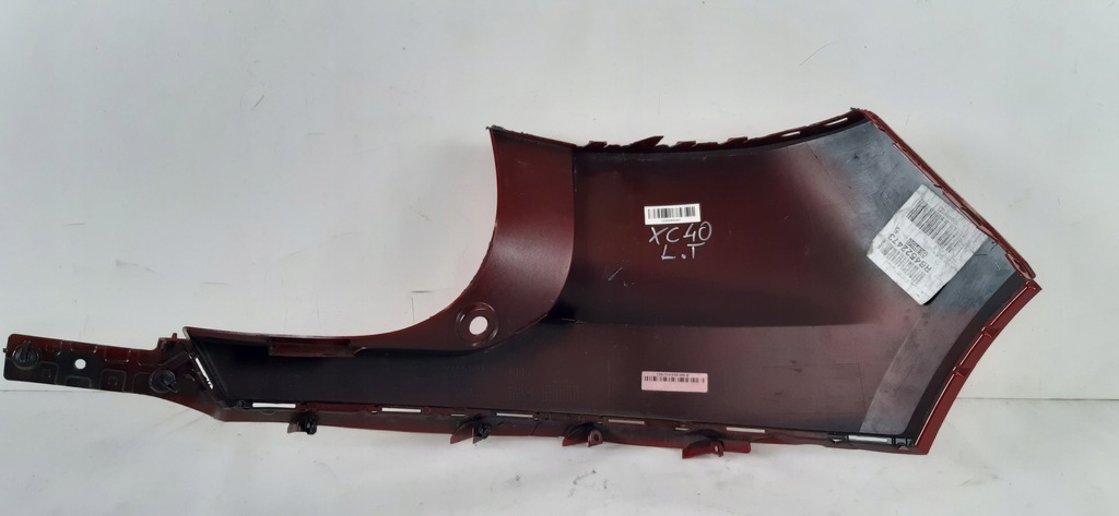 фото №8, Volvo xc40 уголок бампера левый задняя 31449336 725