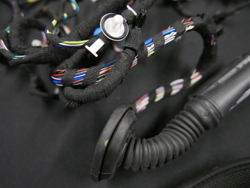 фото №10, Bmw x1 f48 жгут дверь правый перед uk 9384569