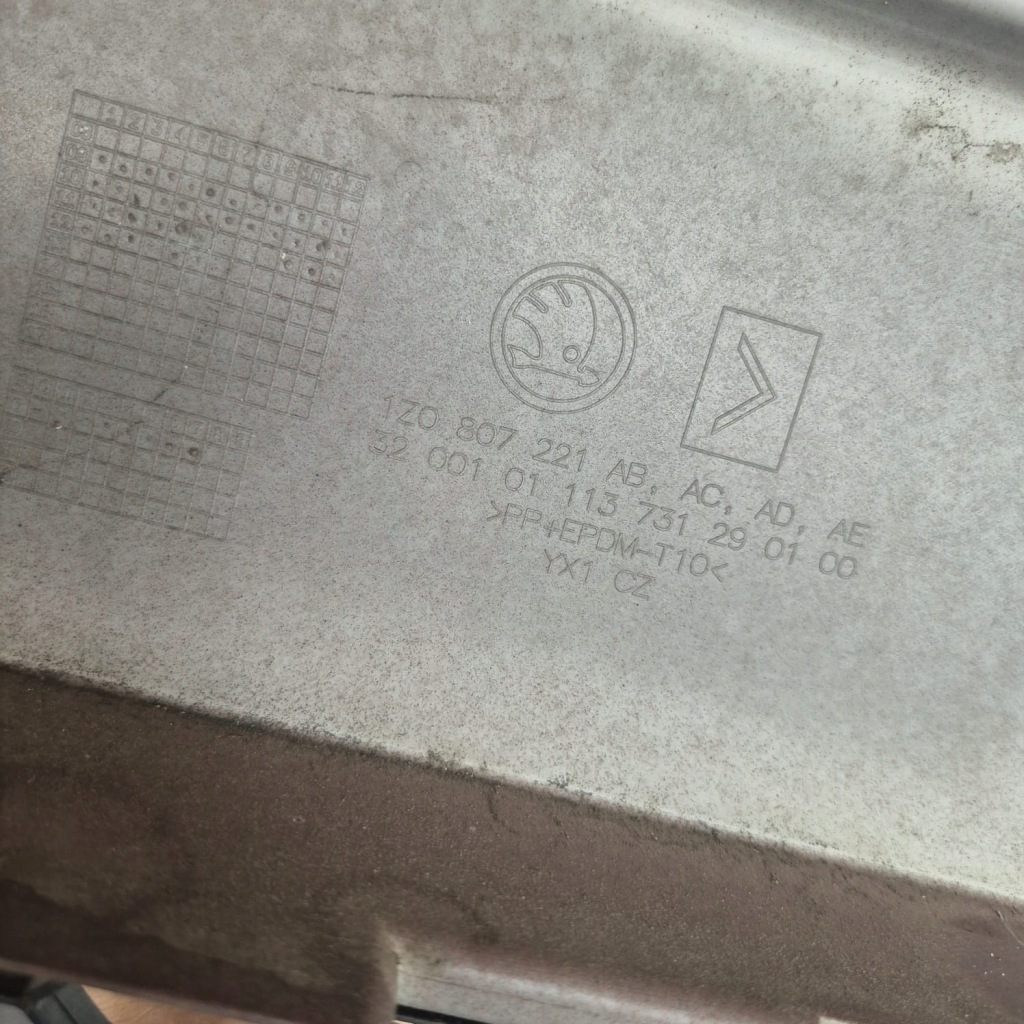 фото №11, Skoda octavia ii scout lift 08- бампер перед передний spr 1z0807221ab