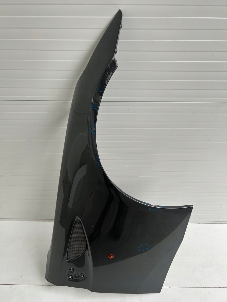 фото №1, Ferrari ff крила правий fender правий