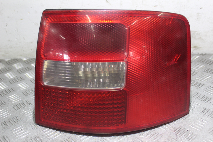 фото №1, Лампа правая задняя audi a6 c5