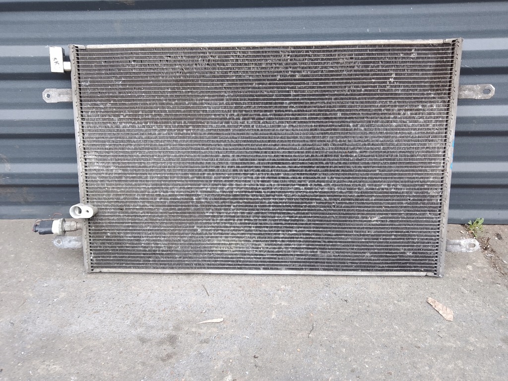 фото №1, Радіатор кондиціонера audi a6 c6 3.0 4f0260401r