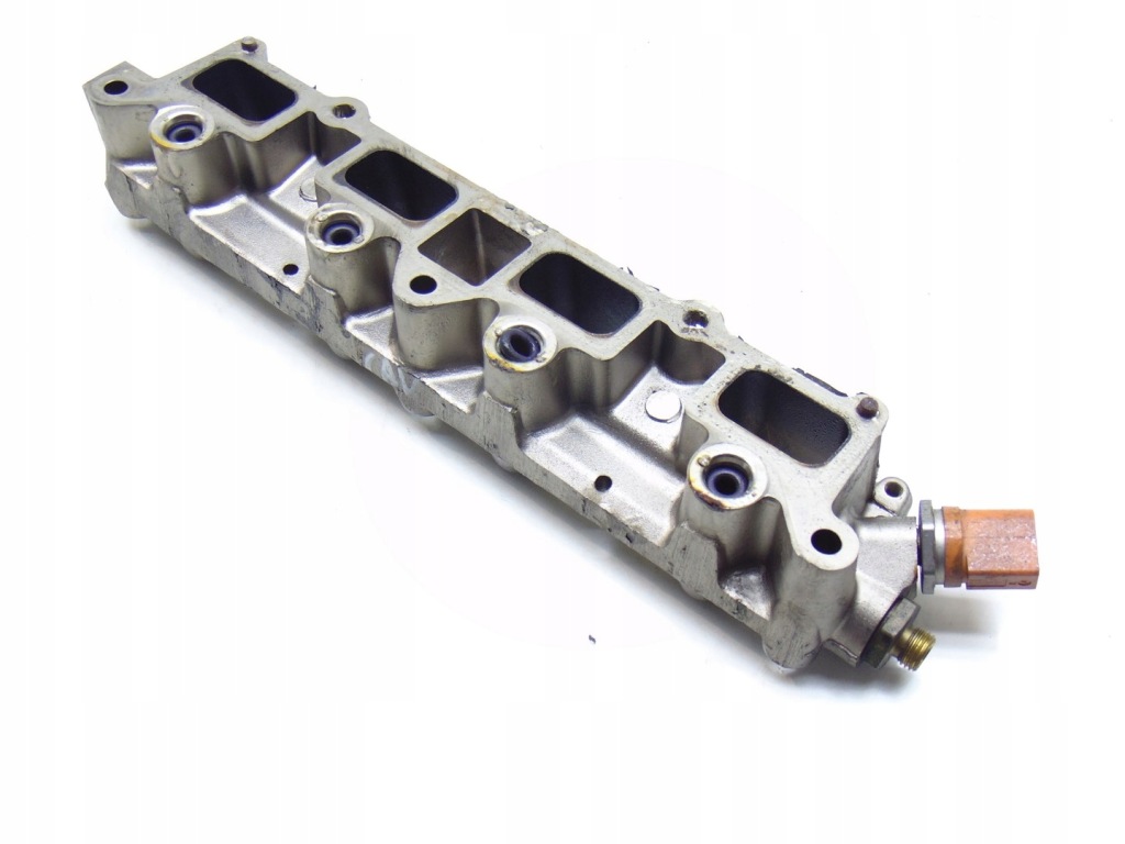 фото №1, Audi a1 8x 1.4 бензин коллектор всасывающий 03c133202aq