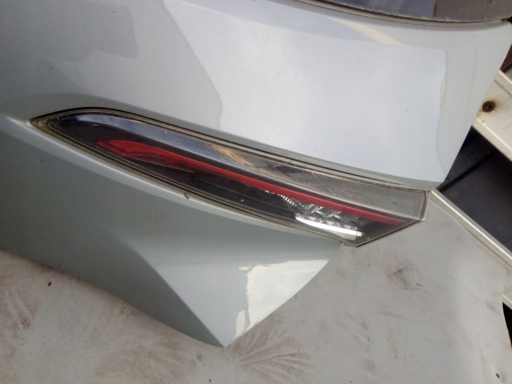 фото №9, Toyota corolla e21 19- крышка багажника багажника задняя hb цвет 1h5 камера