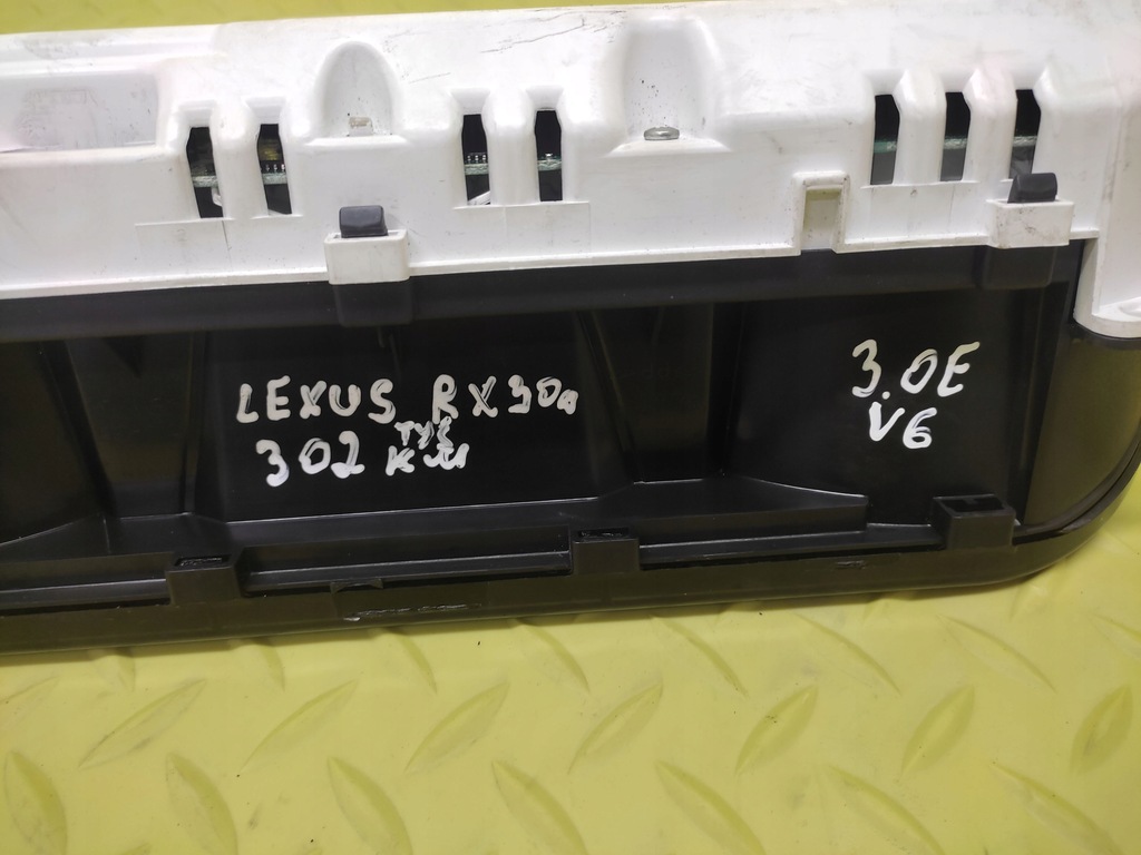 фото №9, Lexus rx300 3.0 v6 счетчик приборы