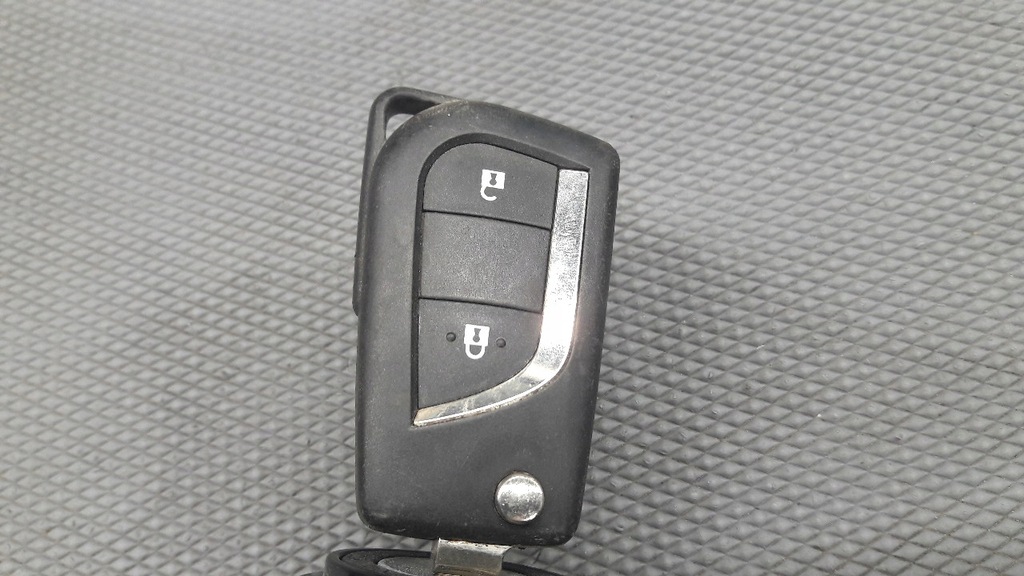 фото №10, 45020-0d04 замок запалювання ключ yaris iii 1.3b