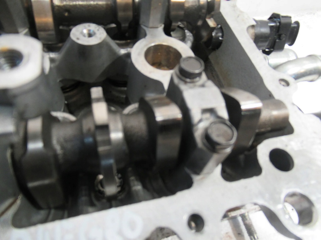 фото №16, Головка двигателя peugeot 108 citroen c1 ii 1kr 1.0 12v vti 14-