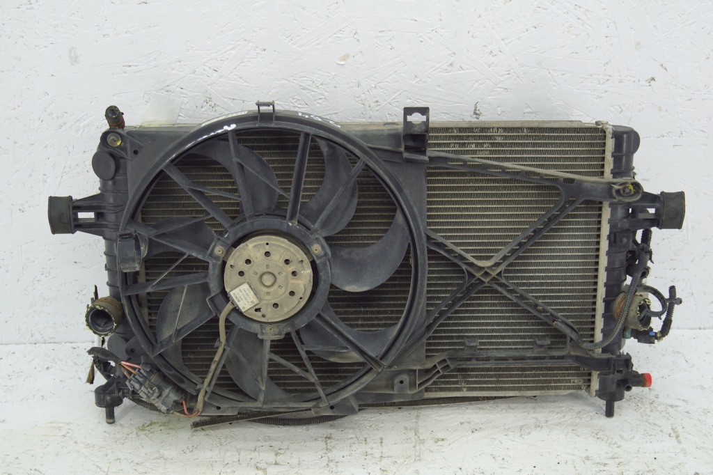 Ремень передний радиатор opel astra h 1.8 b Цена