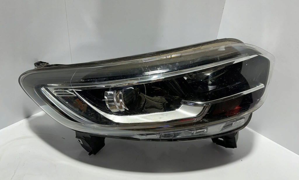 фото №10, Renault kadjar лампа правая левая перед передняя линза комплект