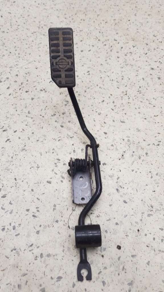 фото №1, Педаль газу nissan primera p11 lift 1.6 16v