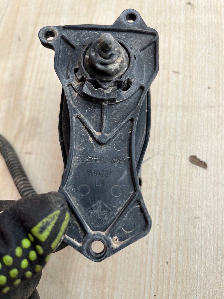 фото №6, Jeep grand cherokee zj моторчик регулировки лампы l