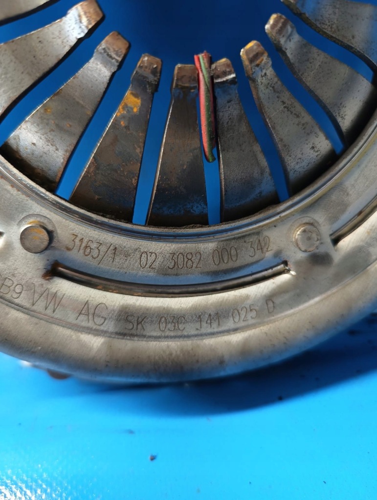 фото №7, Зчеплення колесо двомасовий vw golf v polo v skoda fabia ii ibiza 1.4 16v