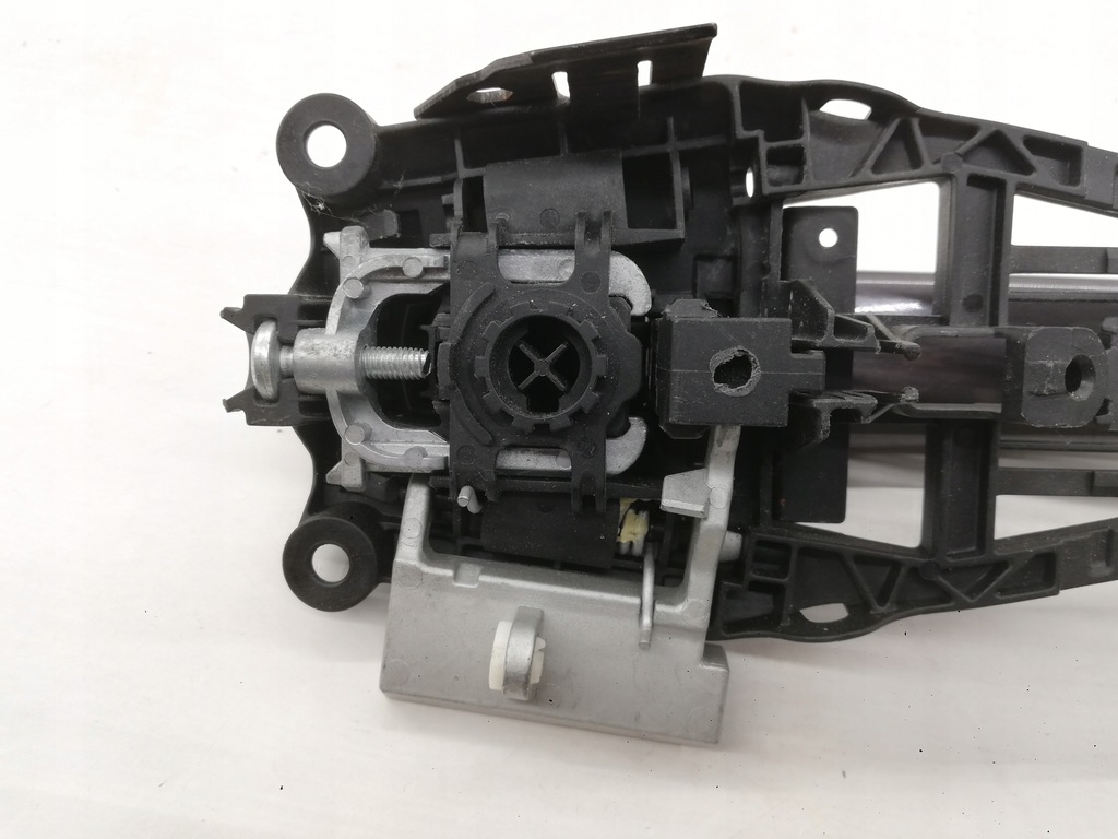 фото №4, Ручка правая задняя наружный chevrolet cruze кронштейн