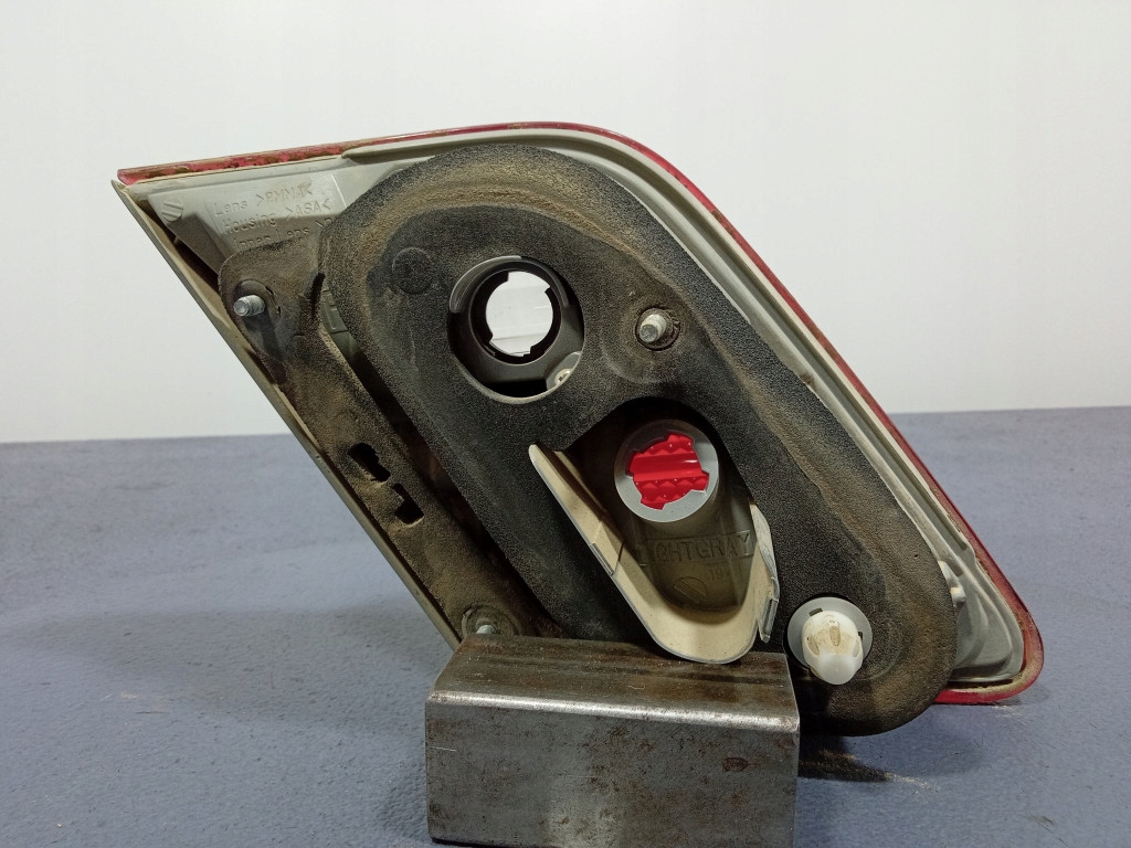 фото №5, Toyota camry xv40 лампа задняя правая задняя внутренняя usa