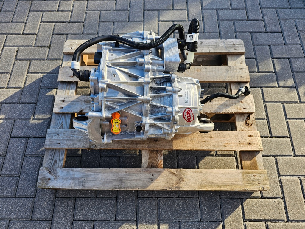 Купить Tesla model y juniper performance двигатель перед 1120960-de-k