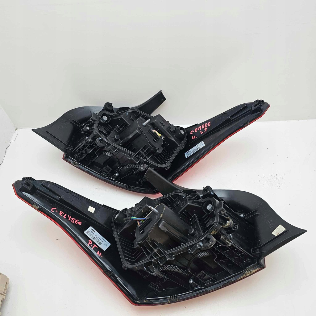 фото №7, Citroen c-elysee lift лампа задня задня права ліва