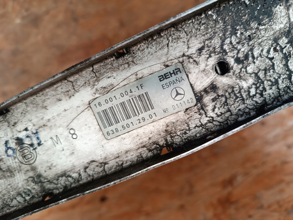 Интеркулер радиатор воздуха mercedes vito w638 2.2cdi 6385012901 Доставка