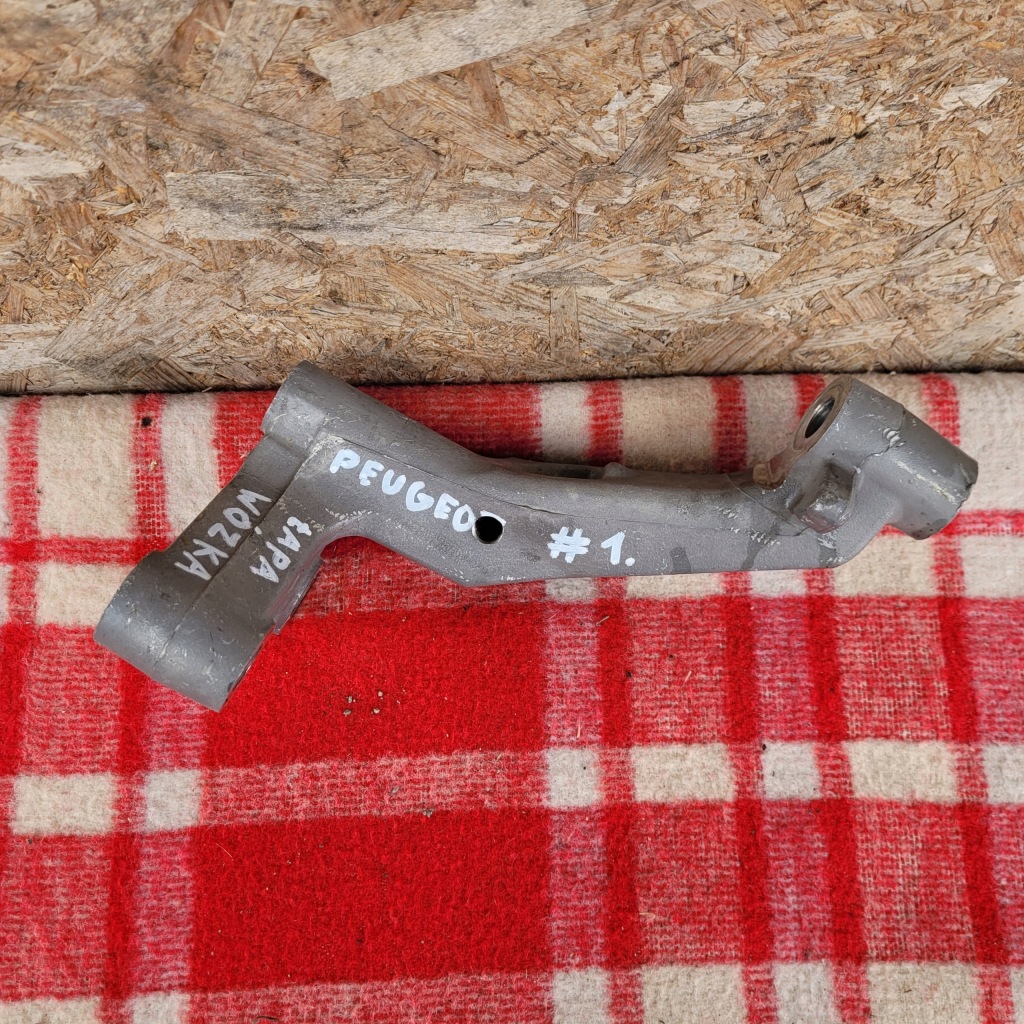 фото №1, Кронштейн кронштейн підрамник peugeot 3008 ii