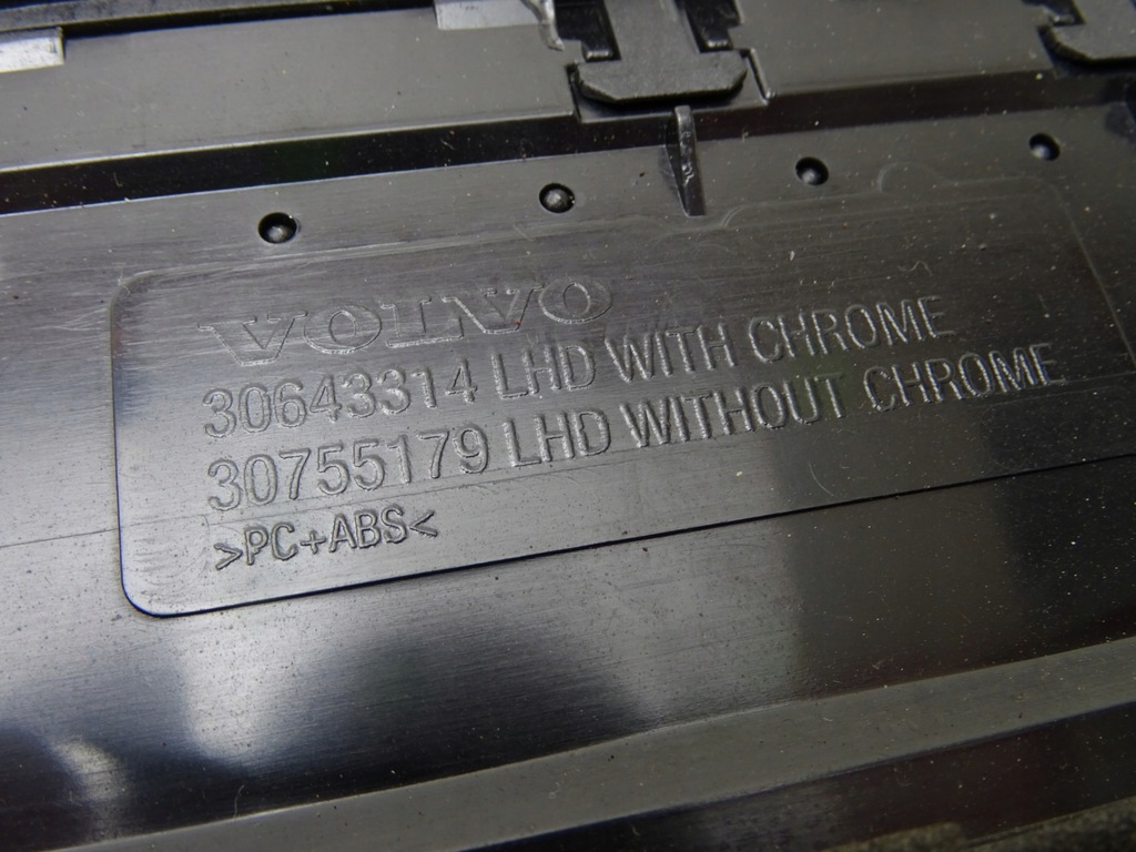 фото №7, Накладки dekor volvo v70 iii lift 30643314 30643315