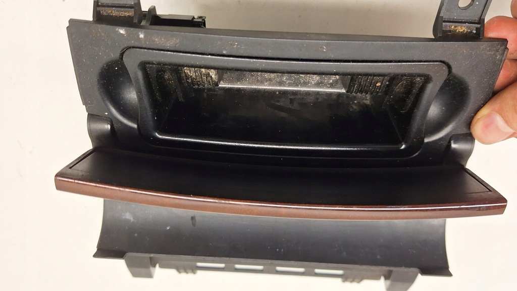 фото №7, Рамка домкрата ручка передач попільничка drewno audi a3 8p 8p0864261f