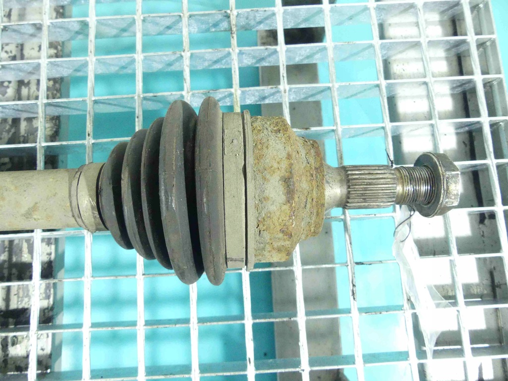 фото №2, Привідний вал ліва peugeot 307 1.6 hdi