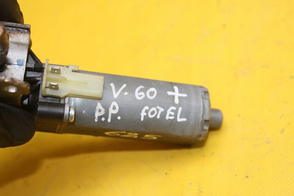 фото №8, Моторчик сидіння правий перед v60 s60 ii