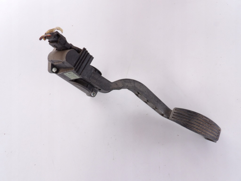 фото №1, Alfa romeo 147 1.6 ts педаль газа потенциометр