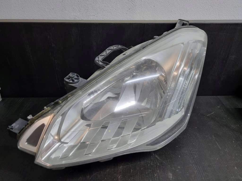 фото №1, Citroen berlingo 3 iii лампа перед передня uk