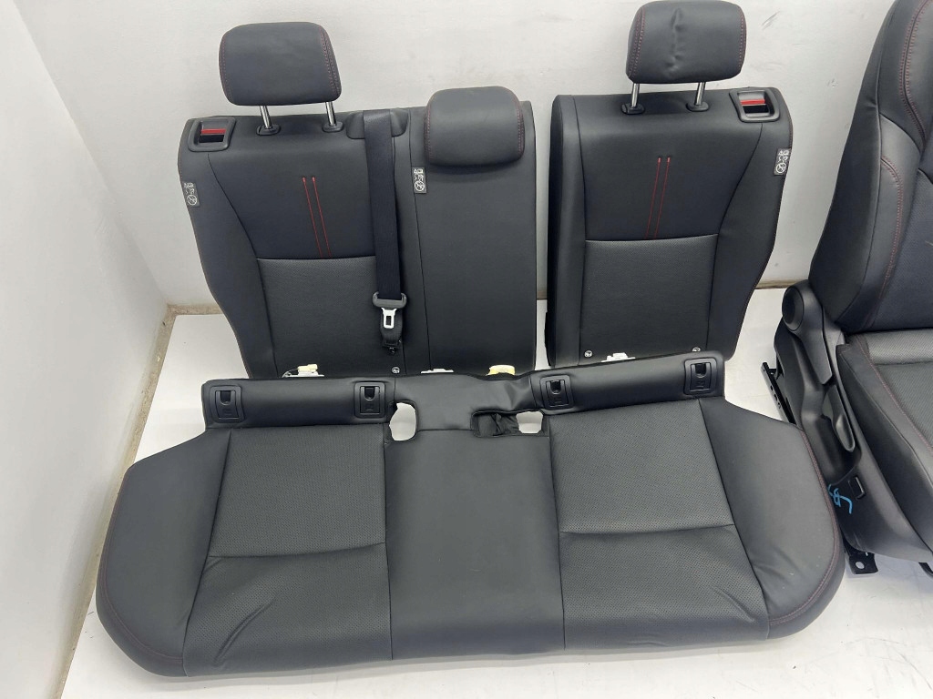 фото №5, Lexus lbx 2024- сиденья комплект сиденье заднее сиденье обшивки