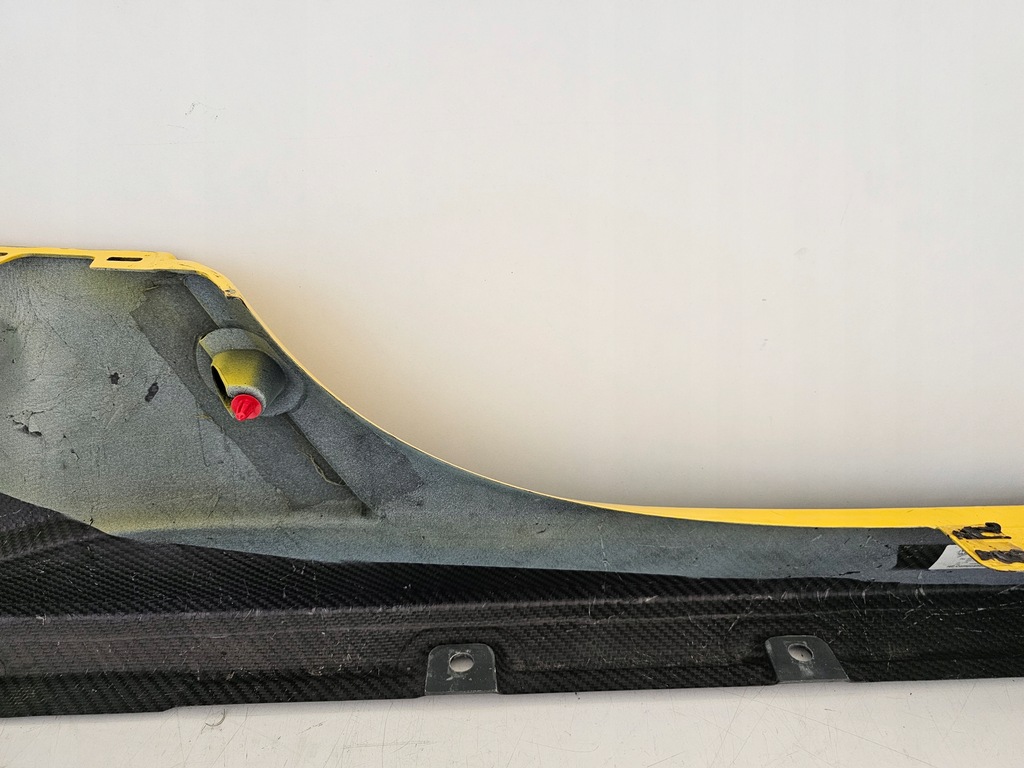 фото №12, Ferrari sf90 stradale f173 карбон молдинг поріг ліва