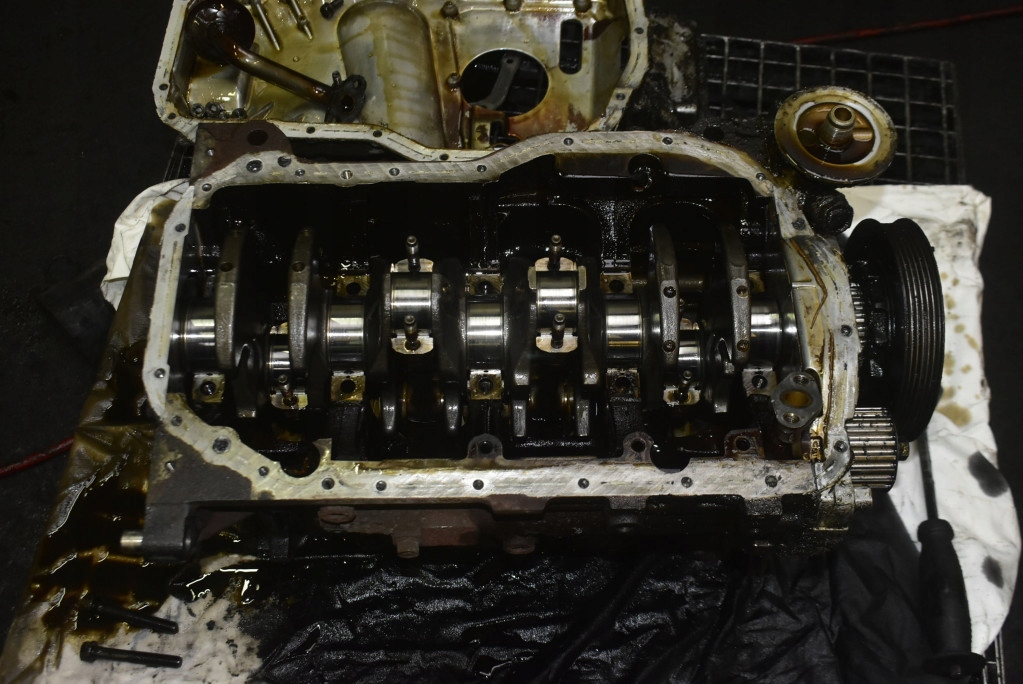 фото №7, Блок dół двигателя wał 4g63 mitsubishi outlander 1 i 2.0 16v 136 km 4x4 01-08