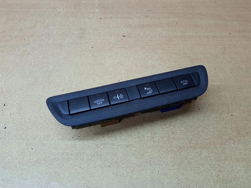 фото №1, Панель переключателей peugeot 2008 i lift gt