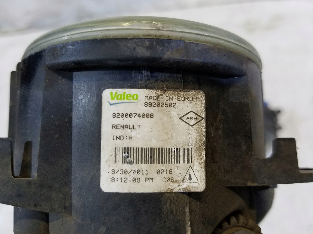 фото №3, Противотуманная фара перед renault megane iii cabrio cc