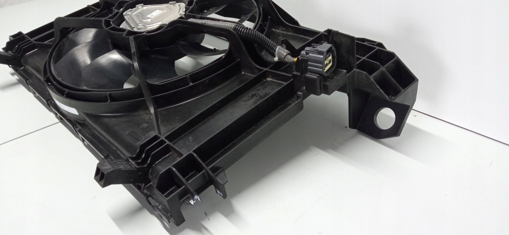 Tesla model y my 3 3 рестайлінг  20- вентилятор вентилятор радіатора 1493995-00-c Оригінал