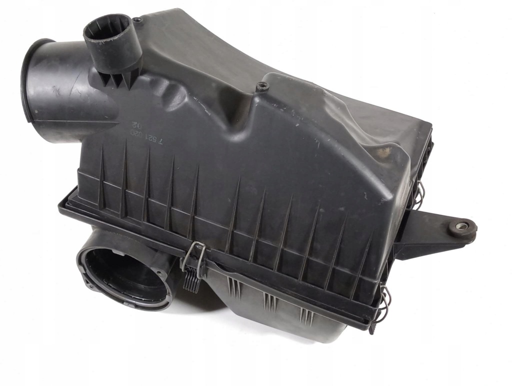 Корпус фильтра воздуха n62 4.4i 545i 645ci bmw e63 e64 e60 e61 7521020 в Украине