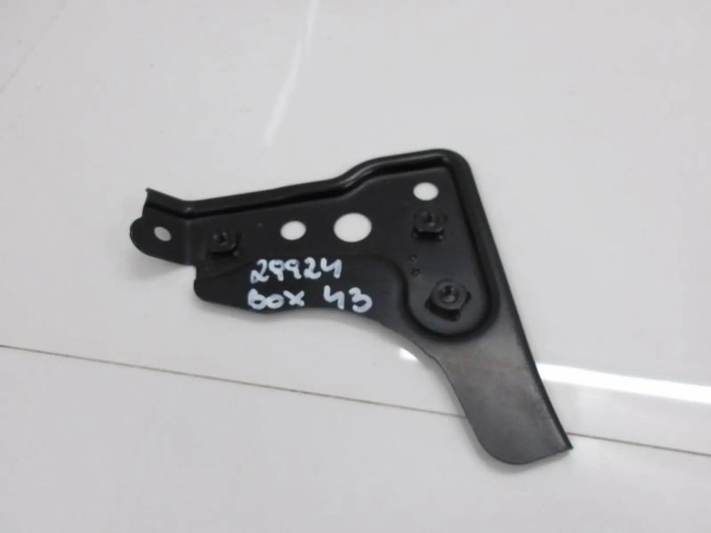 фото №1, Toyota camry кронштейн кронштейн крыло правый перед