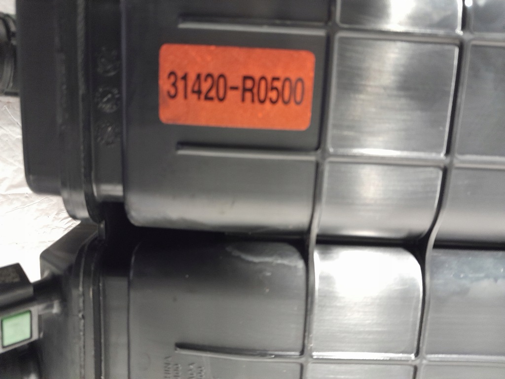 фото №9, Kia carnival 2022 фильтр угольный труба заливной топлива 31420-r0500 31420-r0400