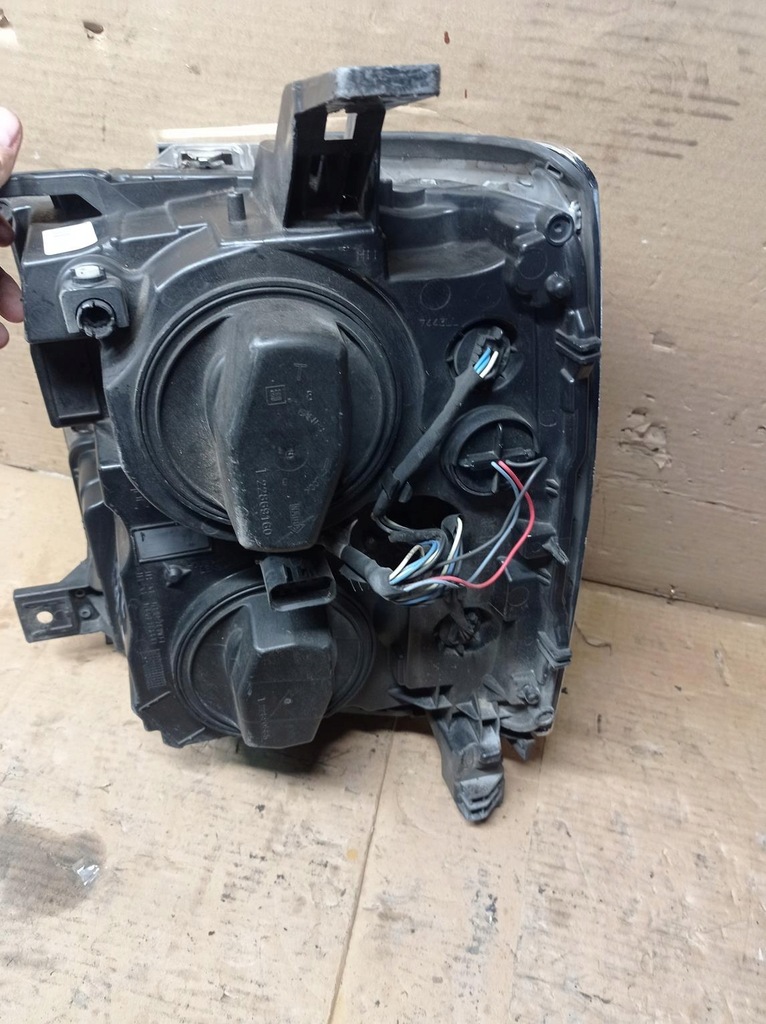 фото №16, Лампа фара правый перед chevrolet silverado 15-19