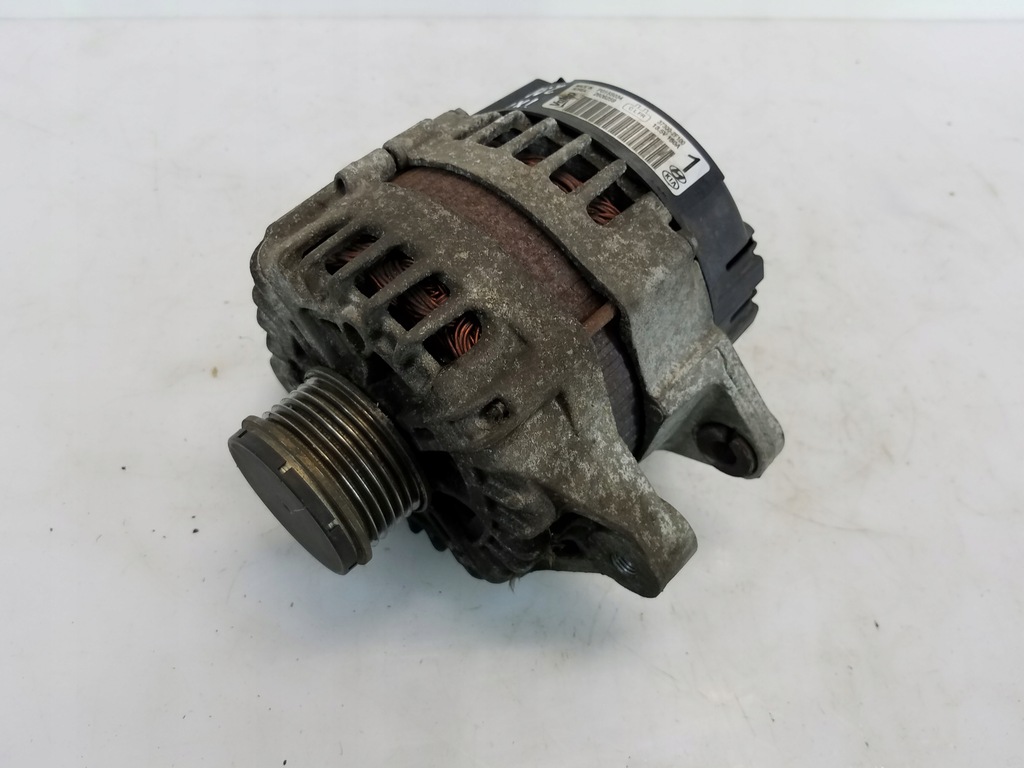 фото №1, Генератор hyundai ix35 2.0 crdi 37300-2f100