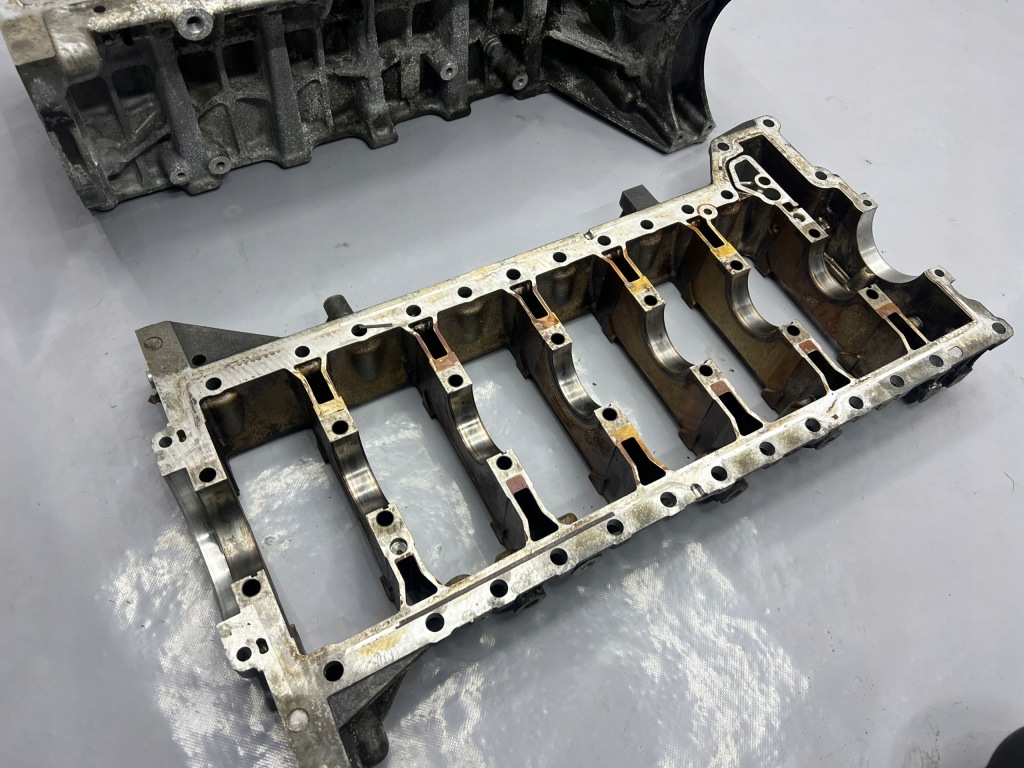 Блок двигателя bmw e90 e91 e92 335i n54 3.0 306 km n54b30a 7560519 7560526 с Разборки