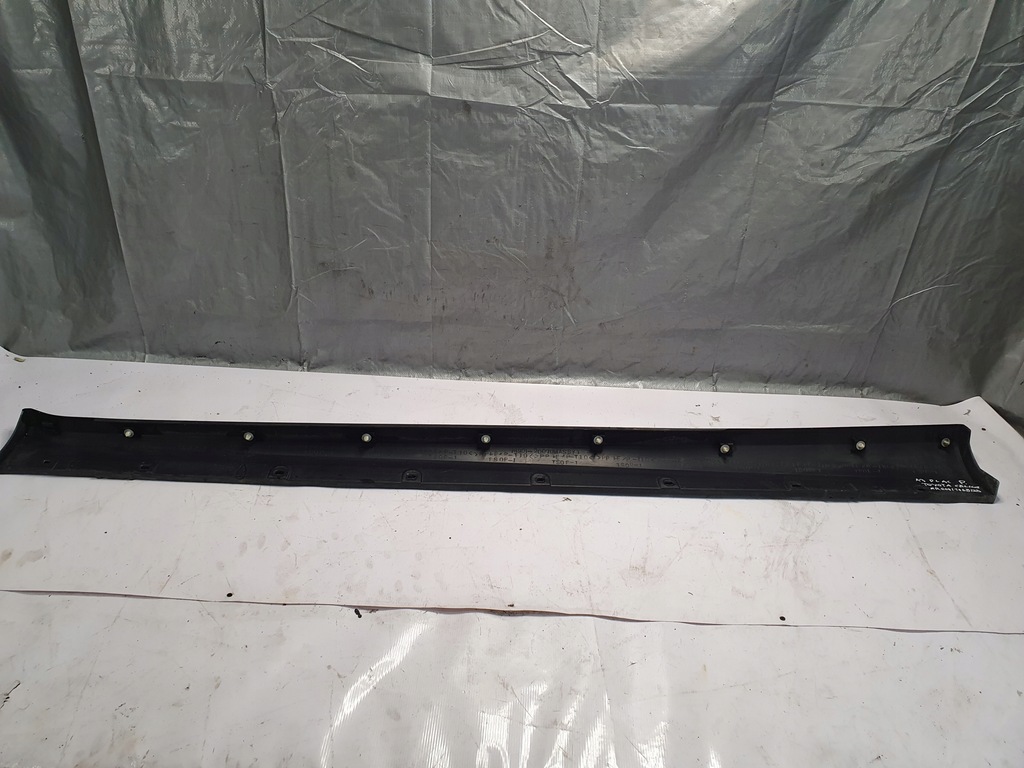 фото №8, Молдинг порог правая toyota celica vii 99-05r.