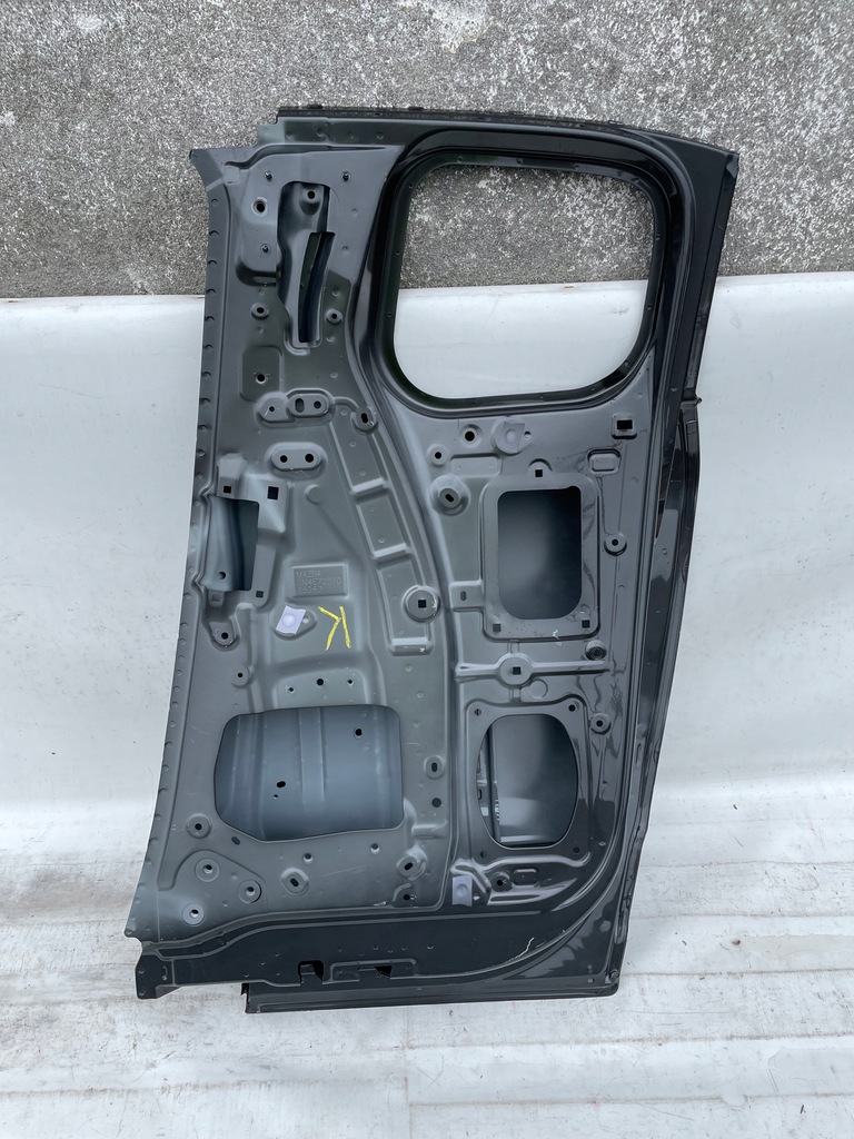 фото №11, Mazda mx30 mx-30 двері праве задня оригінал dn4e72010