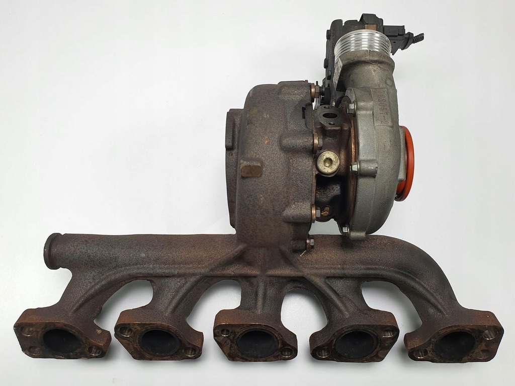 фото №7, Коллектор выпускной компрессор регулятор турбина volvo c70 ii 2.4 d5 30774670